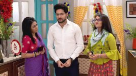 Phagun Bou S01E101 Ayandeep Feels Annoyed Full Episode