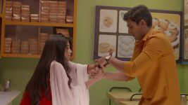 Phulala Sugandha Maticha S01 E711 Will Kirti's Efforts Work?