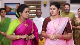 Raja Paarvai (vijay) S01E103 Mahalakshmi Confronts Pavithra Full Episode