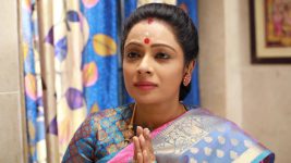 Raja Paarvai (vijay) S01E82 Mahalakshmi Feels Relieved Full Episode