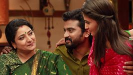 Raja Rani S02E394 Sivagami Feels Overwhelmed Full Episode