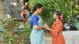 Sahkutumb Sahaparivar S01E157 Sarita, Guddi Join Hands Full Episode