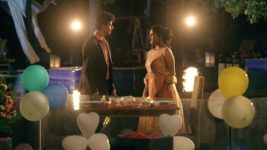 Sahkutumb Sahaparivar S01E298 Avni, Vaibhav's Dinner Date Full Episode