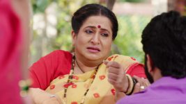 Sahkutumb Sahaparivar S01E412 Asha Praises Prashant Full Episode