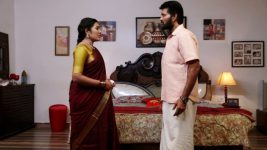 Senthoora Poove S01E261 Roja, Durai's Romance Full Episode