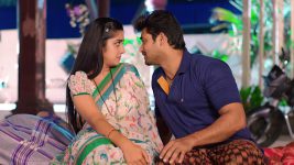 Srimathi Srinivas S01E136 Srinivas, Sridevi Share a Moment Full Episode