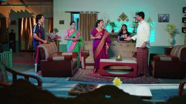 Srimathi Srinivas S01E96 Kavya's Family Is Anxious Full Episode