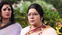 Sundhari Neeyum Sundharan Naanum S01E170 Vijaya Lakshmi Learns the Truth Full Episode