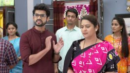 Thikpyanchi Rangoli S01E70 Shashank Loses his Cool Full Episode