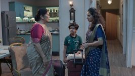 Tuzech Mi Geet Gaat Aahe S01E107 Swara to Leave the House? Full Episode