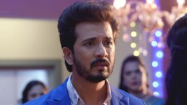 Tuzech Mi Geet Gaat Aahe S01E11 Pihu Disappoints Malhar Full Episode