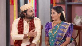 Tuzya Ishqacha Nadkhula S01E122 Raghu Comes in Aid of Swati Full Episode