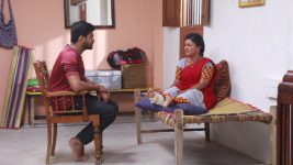 Velaikkaran (Star vijay) S01E295 Valli Vents Out Full Episode