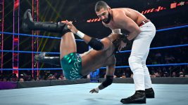 WWE 205 S01E00 Isaiah “Swerve” Scott vs. Ariya Daivari - 1st November 2019 Full Episode