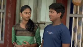 Chotya Bayochi Mothi Swapna S01 E90 Out On The Streets