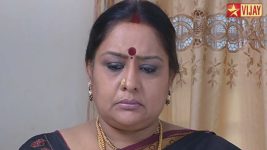 Deivam Thandha Veedu S02E14 Sumitra consoles Seetha Full Episode