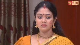 Deivam Thandha Veedu S02E16 Ramkumar is shocked Full Episode