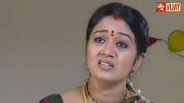 Deivam Thandha Veedu S02E18 Ramkumar’s ignores Seetha Full Episode