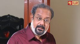 Deivam Thandha Veedu S02E27 Thyagaraj's noble behavior Full Episode