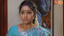 Deivam Thandha Veedu S04E18 The family catches the thief Full Episode