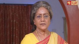 Deivam Thandha Veedu S07E12 Kalpana is embarrassed Full Episode