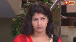 Deivam Thandha Veedu S07E21 Priya tries to drug Paati Full Episode