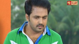 Deivam Thandha Veedu S11E09 Ravi brings Priya back Full Episode