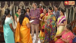 Deivam Thandha Veedu S15E04 Bhanumathy fumes with anger! Full Episode