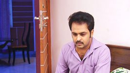 Deivam Thandha Veedu S19E37 Ravi Worried About Priya Full Episode