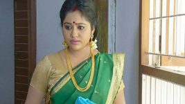 Deivam Thandha Veedu S19E42 Seeta Suspects Radha Full Episode