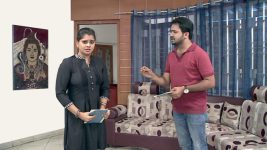 Deivam Thandha Veedu S20E40 Ravi Confronts Vanita Full Episode