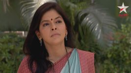 Durva S09E27 Mohini follows the ACP Full Episode