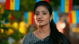 Idhayathai Thirudathey S01E1012 23rd February 2022 Full Episode