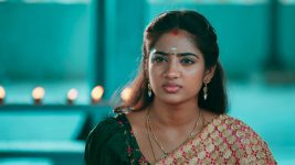 Idhayathai Thirudathey S01E1018 26th February 2022 Full Episode