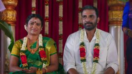 Idhayathai Thirudathey S01E1054 6th April 2022 Full Episode