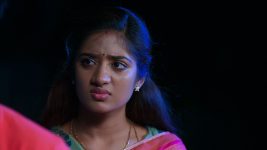 Idhayathai Thirudathey S01E1083 16th May 2022 Full Episode