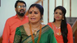 Idhayathai Thirudathey S01E160 31st October 2020 Full Episode