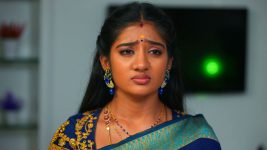 Idhayathai Thirudathey S01E444 17th April 2021 Full Episode