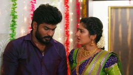 Idhayathai Thirudathey S01E447 19th April 2021 Full Episode