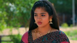 Idhayathai Thirudathey S01E560 17th June 2021 Full Episode