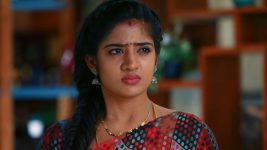 Idhayathai Thirudathey S01E566 19th June 2021 Full Episode