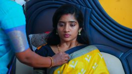 Idhayathai Thirudathey S01E643 12th July 2021 Full Episode