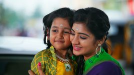 Idhayathai Thirudathey S01E700 14th August 2021 Full Episode