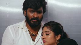 Idhayathai Thirudathey S01E729 31st August 2021 Full Episode