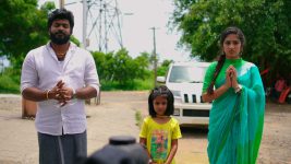 Idhayathai Thirudathey S01E760 18th September 2021 Full Episode