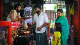 Idhayathai Thirudathey S01E761 18th September 2021 Full Episode