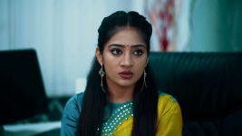 Idhayathai Thirudathey S01E785 30th September 2021 Full Episode