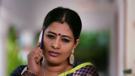 Idhayathai Thirudathey S01E81 31st July 2020 Full Episode