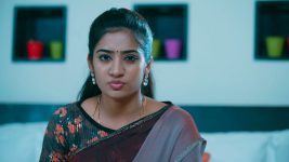 Idhayathai Thirudathey S01E884 2nd December 2021 Full Episode