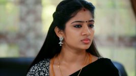 Idhayathai Thirudathey S01E92 17th August 2020 Full Episode